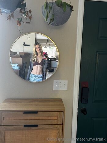 Sydney Lou Wh / sydney.lou.who / hot_mom_fit_bod nude photo #36