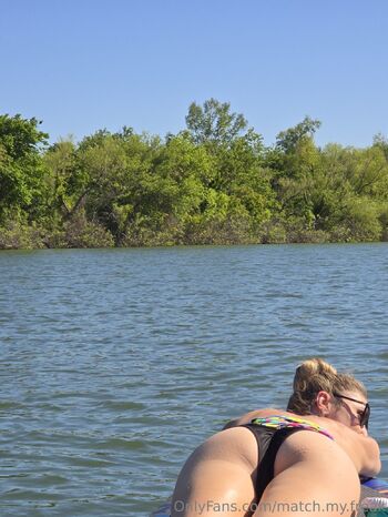 Sydney Lou Wh / sydney.lou.who / hot_mom_fit_bod nude photo #37