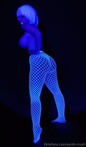Synth-Crus / synth-crush nude photo #2