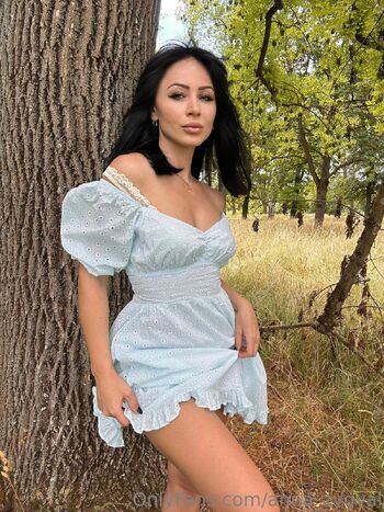 t1851492412341254 / t18514924123412541 nude photo #19