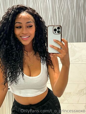 Lan / t_o_princessxoxo / kalani_rodgers / rodgers_kalani nude photo #7