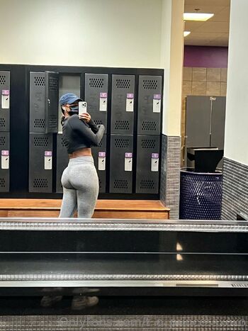 Lan / t_o_princessxoxo / kalani_rodgers / rodgers_kalani nude photo #19