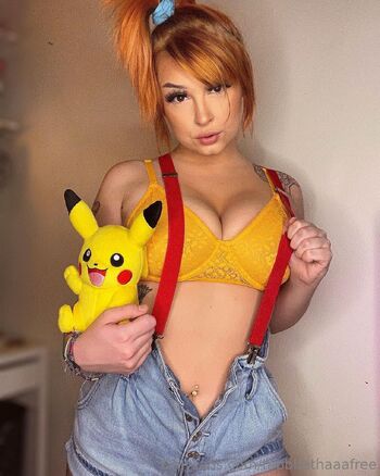 ta / tabbbethaaafree nude photo #4