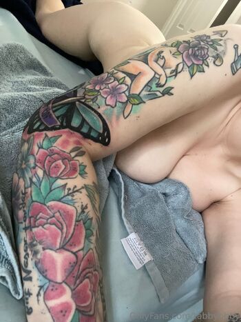 Tabbys FREE PAGE / tabbybbby nude photo #21