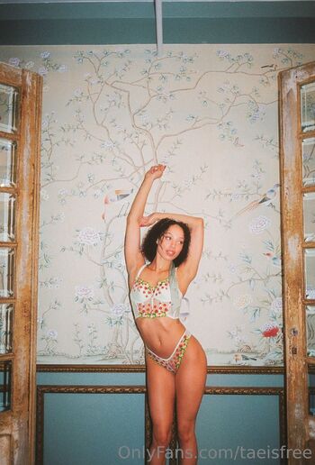 Alexis Tae Fre / taeisfree / alexisxtae / alexistaex nude photo #22