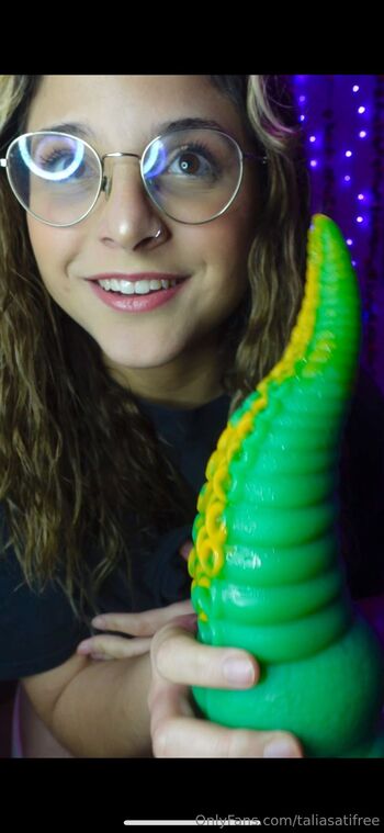 Talia sat / taliasatifree nude photo #14