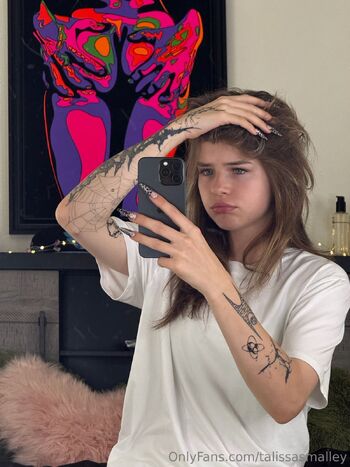Taliss / talissasmalley nude photo #10