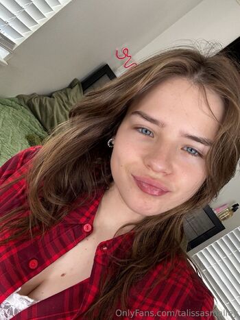 Taliss / talissasmalley nude photo #24
