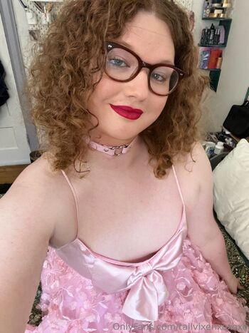 Tall vixe / tallvixenxoxoxo nude photo #5