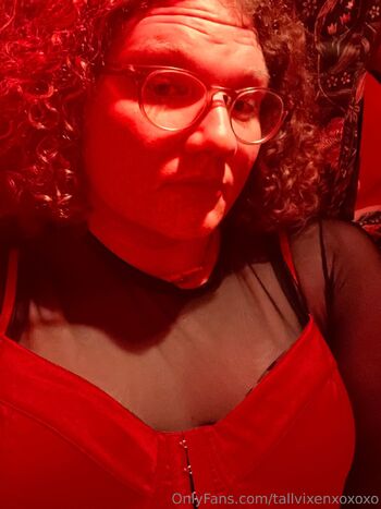 Tall vixe / tallvixenxoxoxo nude photo #10