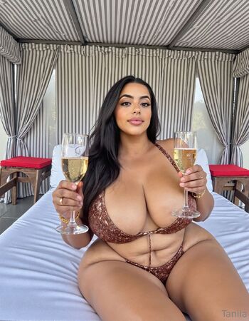 TaniaBombo / taniabombon nude photo #7