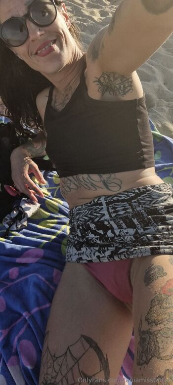taniamisstatto / taniamisstattoo nude photo #5