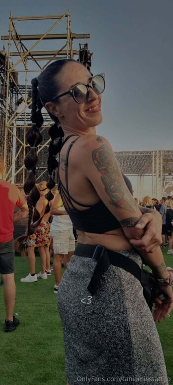 taniamisstatto / taniamisstattoo nude photo #17