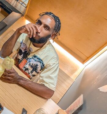 King DreDa / tanksnlove nude photo #2