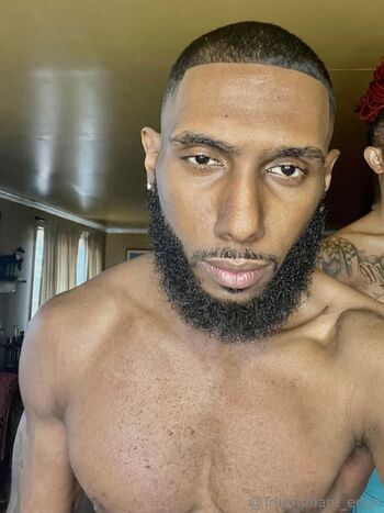 King DreDa / tanksnlove nude photo #17