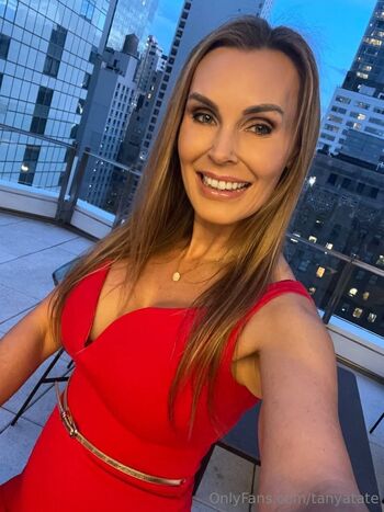 Tanya Tat / tanyatate nude photo #11