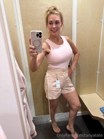 Tanya Tat / tanyatate nude photo #33