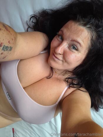 Tara Chamble / tarachambler nude photo #8