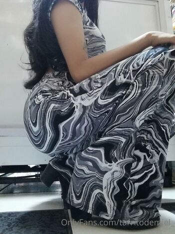 Hone / tarritodemiel_ nude photo #7