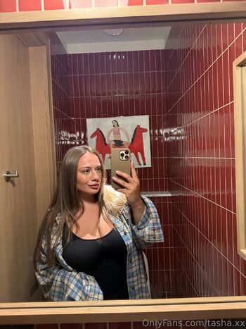 ﾟ ᴄᴜʀᴠʏ ᴛᴀꜱʜᴀ ﾟ / tasha.xx nude photo #3