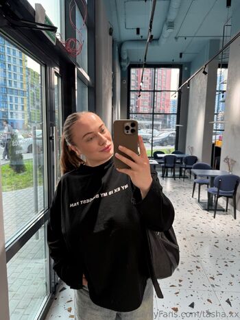 ﾟ ᴄᴜʀᴠʏ ᴛᴀꜱʜᴀ ﾟ / tasha.xx nude photo #4