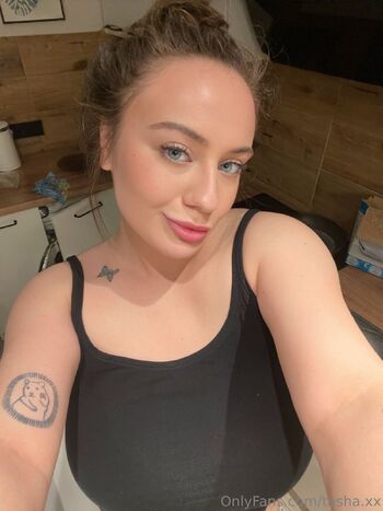 ﾟ ᴄᴜʀᴠʏ ᴛᴀꜱʜᴀ ﾟ / tasha.xx nude photo #7