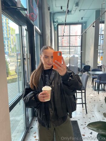 ﾟ ᴄᴜʀᴠʏ ᴛᴀꜱʜᴀ ﾟ / tasha.xx nude photo #16