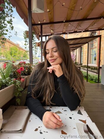 ﾟ ᴄᴜʀᴠʏ ᴛᴀꜱʜᴀ ﾟ / tasha.xx nude photo #22