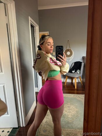 Tash Peterso / tashpeterson nude photo #18