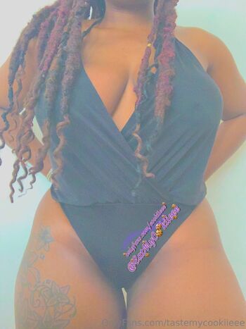 Tastemycookiiee / tastemycookiieee nude photo #19