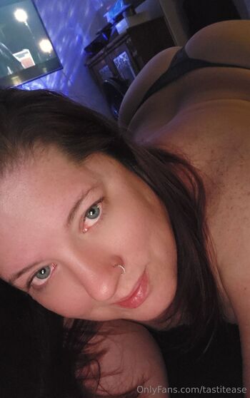 TasTiTeas / tastitease nude photo #38