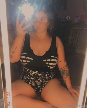 Taylor Davidso / tasty_taylor nude photo #14