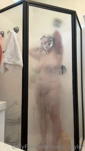 Taylor Davidso / tasty_taylor nude photo #20