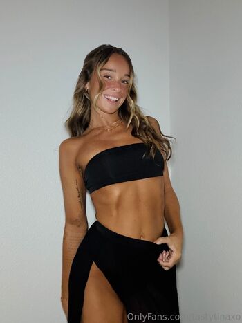 TASTY TINA / tastytinaxo nude photo #27