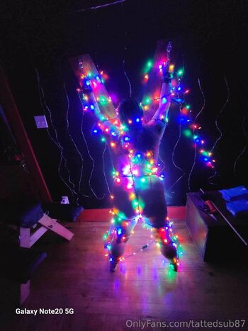 Tattedsub8 / tattedsub87 nude photo #29