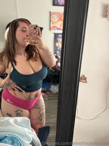 Tatted Chubby GF / tattedthicknessfree nude photo #19