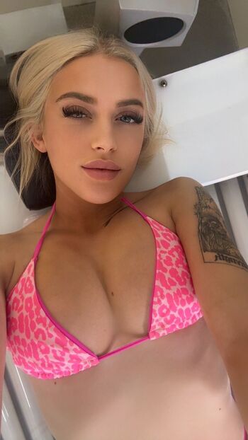 tatum / tatumsloan nude photo #14