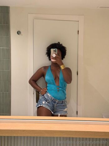 Tat / tatysmithh / palinavarraz / hijadeld1ablo nude photo #29