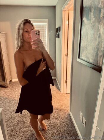 Tay / tay_noelfree / taynoel / taynoell nude photo #7