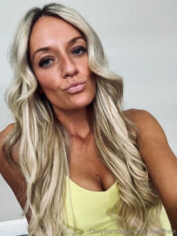 Tay / tay_noelfree / taynoel / taynoell nude photo #8