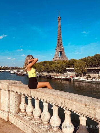 Tay / tay_noelfree / taynoel / taynoell nude photo #21