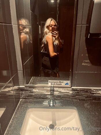 Tay / tay_noelfree / taynoel / taynoell nude photo #24