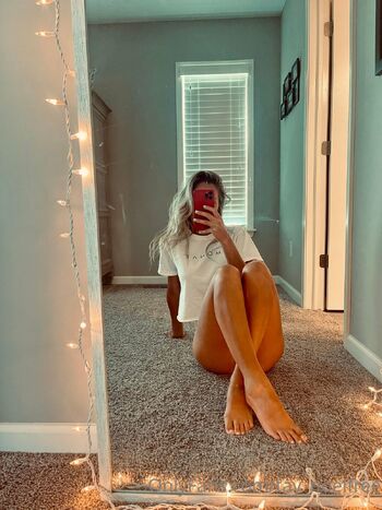 Tay / tay_noelfree / taynoel / taynoell nude photo #33