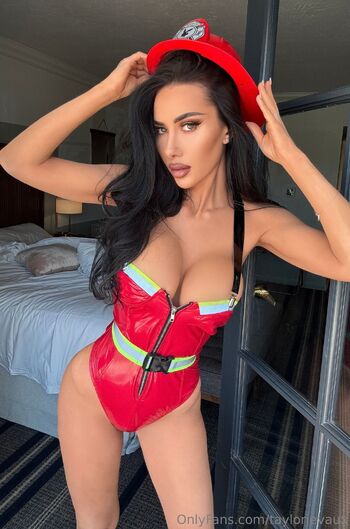 Taylor Jevau / taylorjevaux nude photo #26