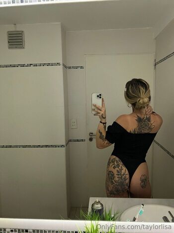 Lis / taylorlisa / lisataylr / lisatayylr nude photo #21