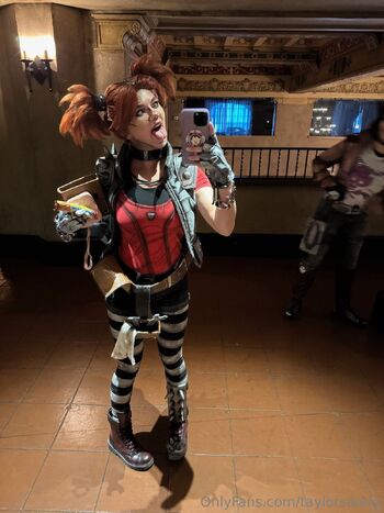 Taylors diar / taylorsdiary nude photo #4