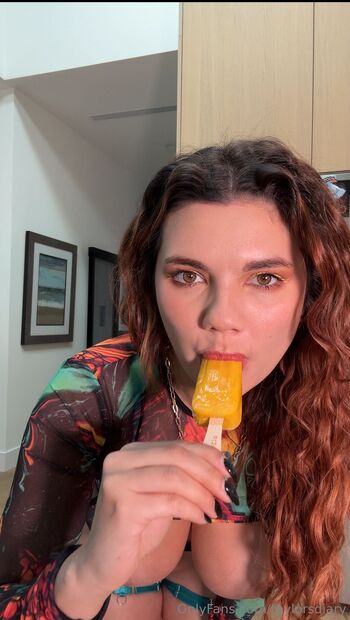 Taylors diar / taylorsdiary nude photo #29