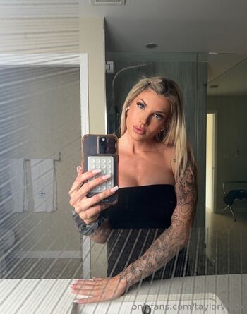 Taylor Wild (RATED 1 GYM MODEL ON OF / taylorwildx nude photo #9