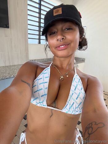 Taylor / taylorxtaylor nude photo #25