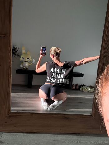 Tayy / tayylavie nude photo #10